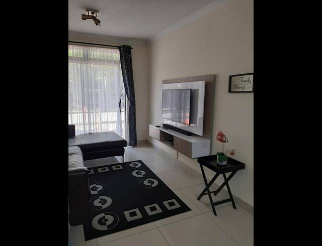 2 BEDROOM APARTMENT FOR SALE IN UMHLANGA RIDGE